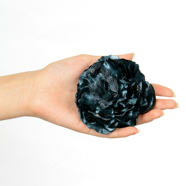 ヘアアクセサリー