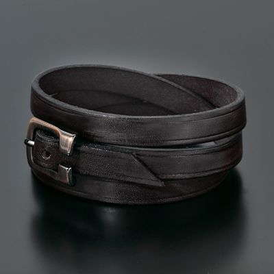 レザーブレスレット