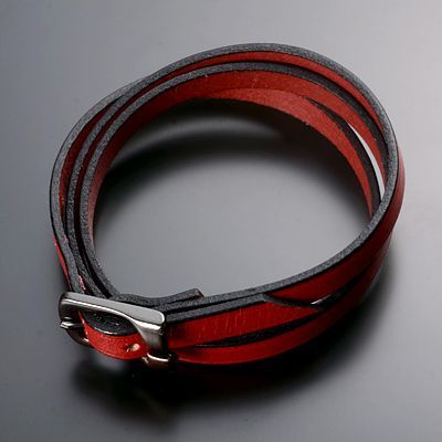 レザーブレスレット