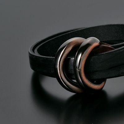 レザーブレスレット