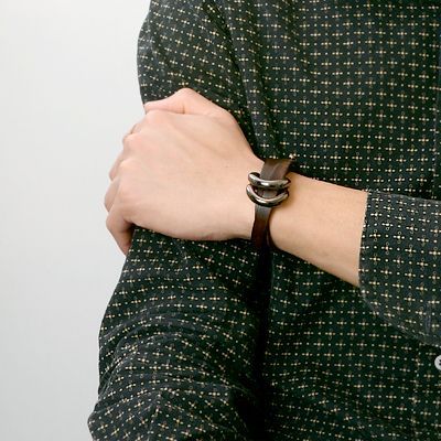 レザーブレスレット