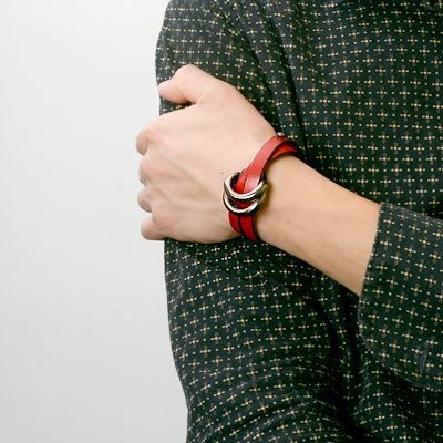 レザーブレスレット