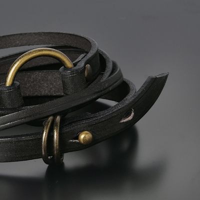 レザーブレスレット