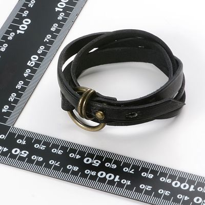 レザーブレスレット