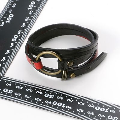 レザーブレスレット