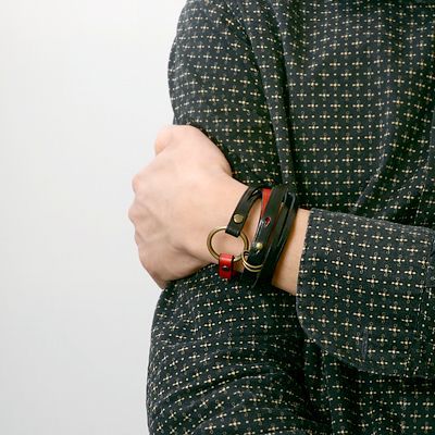 レザーブレスレット