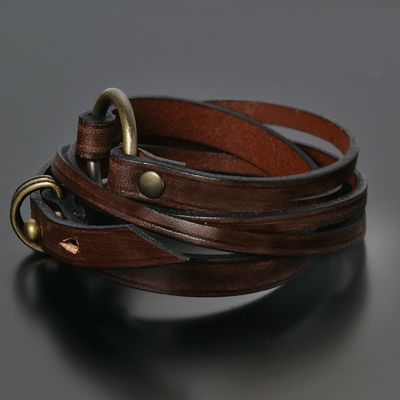 レザーブレスレット