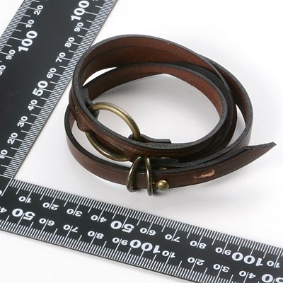 レザーブレスレット