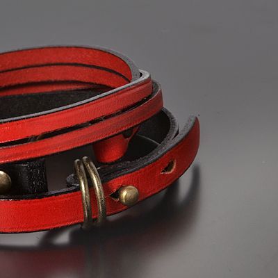 レザーブレスレット