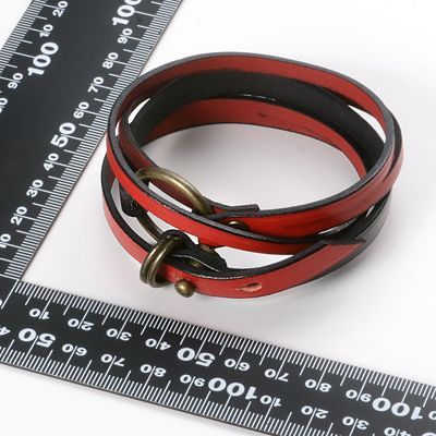 レザーブレスレット