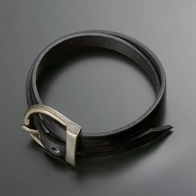 レザーブレスレット