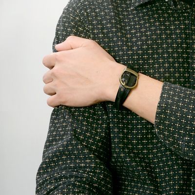 レザーブレスレット
