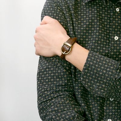 レザーブレスレット