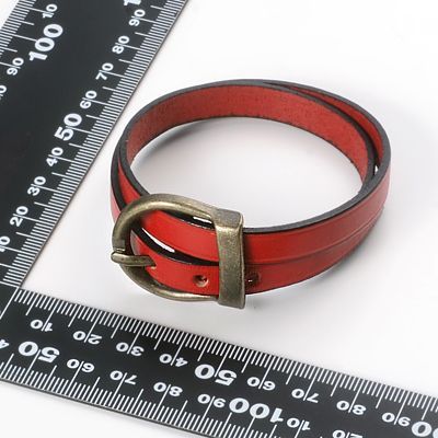 レザーブレスレット