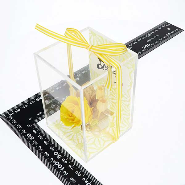 誕生日 プリザーブドフラワー イエロー 選べるメッセージ