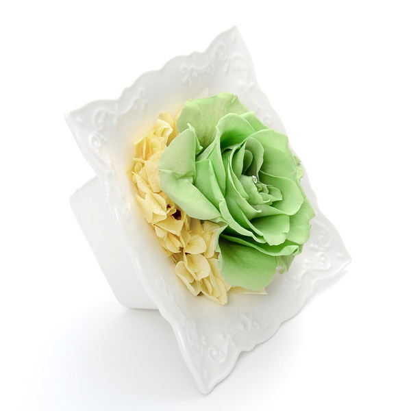 お祝い ローズ プリザーブドフラワー グリーン