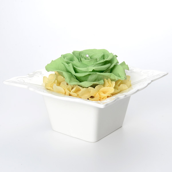 お祝い ローズ プリザーブドフラワー グリーン