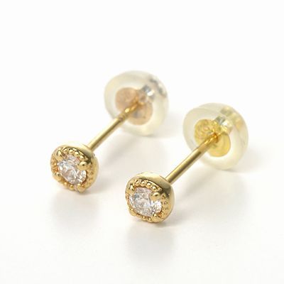イエローゴールドスタッドピアス