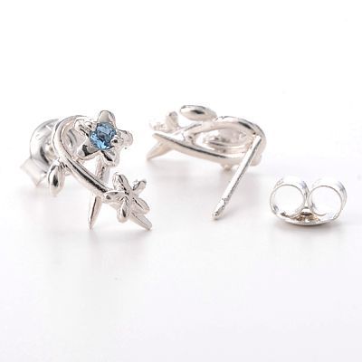 シルバースタッドピアス