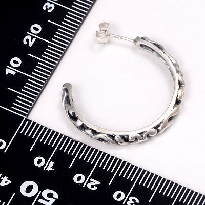 シルバーフープピアス