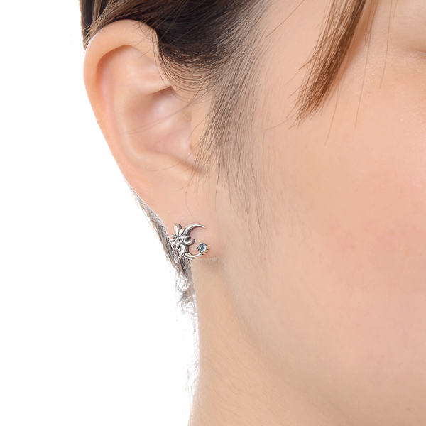 シルバースタッドピアス