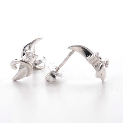 シルバースタッドピアス