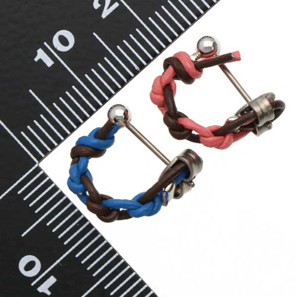 レザーペアピアス