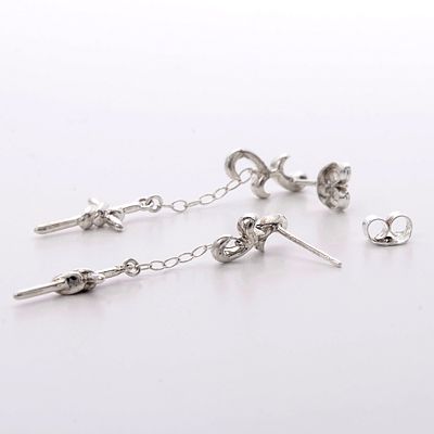 シルバースタッドピアス