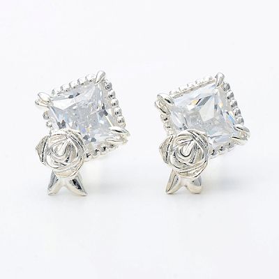 シルバースタッドピアス