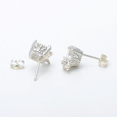 シルバースタッドピアス