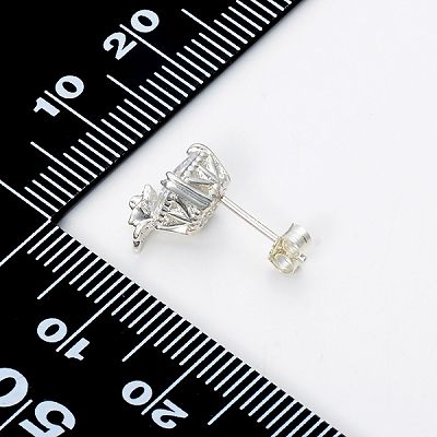 シルバースタッドピアス