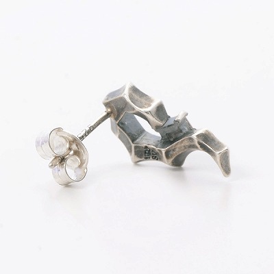 シルバーペアスタッドピアス