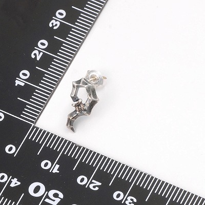 シルバーペアスタッドピアス