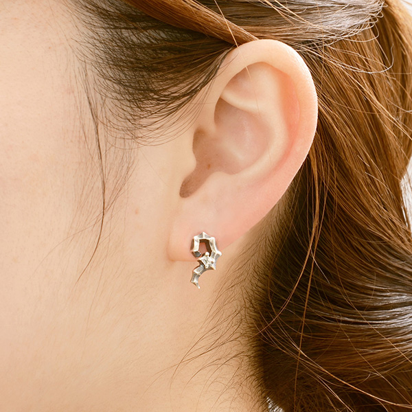 シルバーペアスタッドピアス