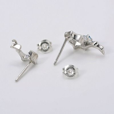 シルバースタッドピアス