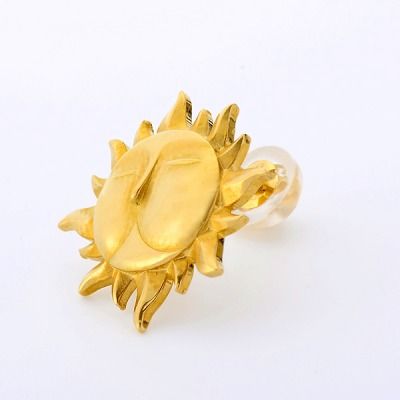 イエローゴールドスタッドピアス