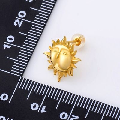 イエローゴールドスタッドピアス