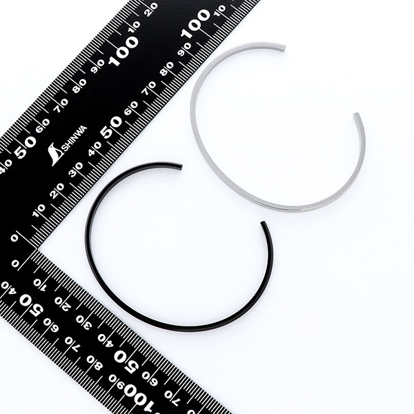 ステンレスバングル