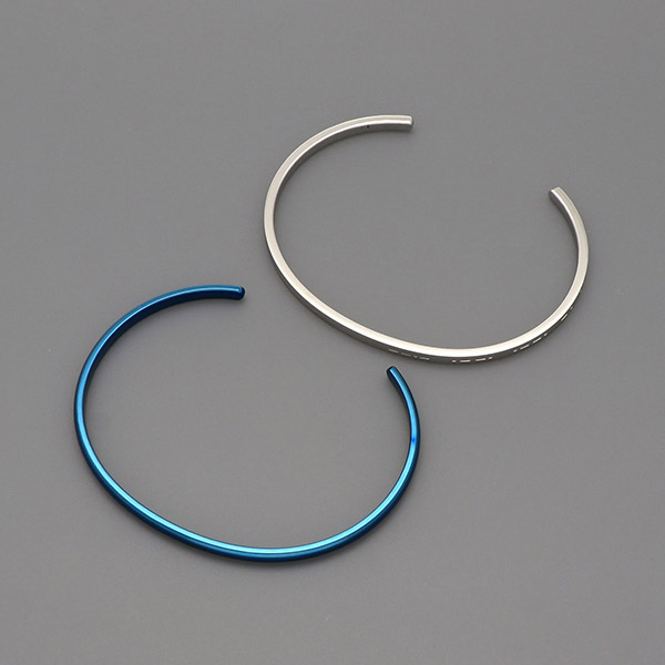 ステンレスバングル