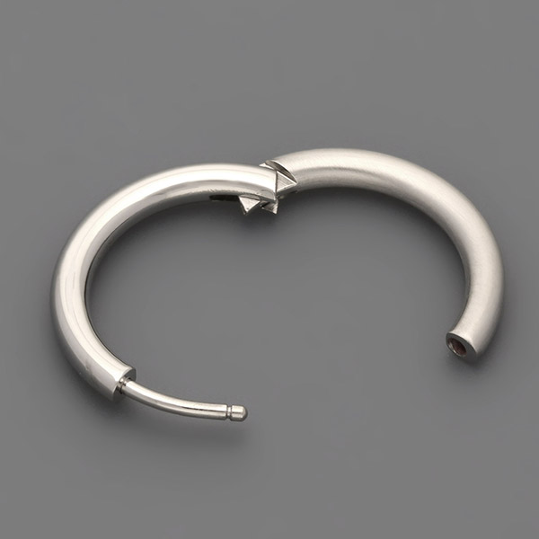 ステンレスピアス(片耳用)