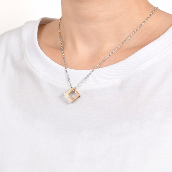ステンレスペアネックレス