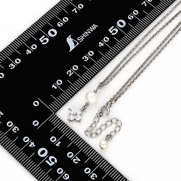 シルバーネックレス