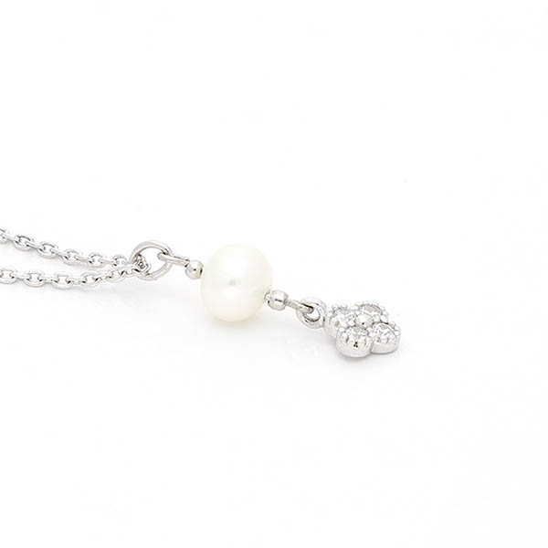 シルバーネックレス