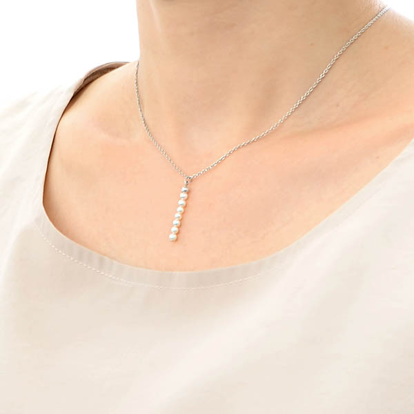 シルバーネックレス