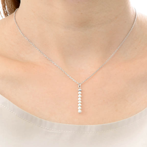 シルバーネックレス