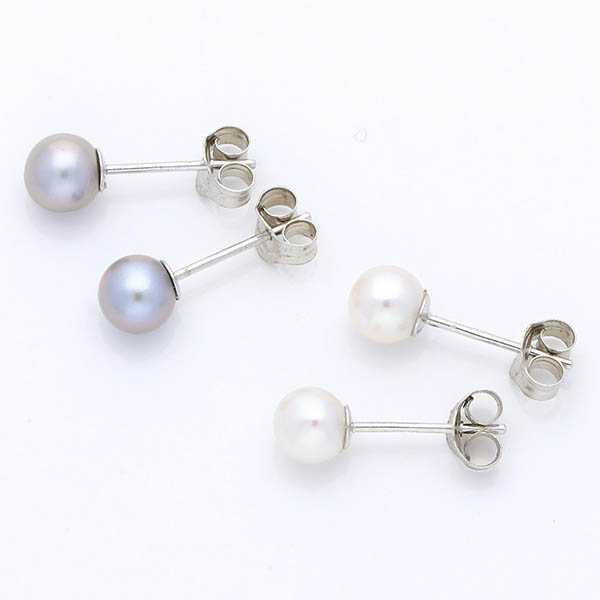 シルバーペアピアス