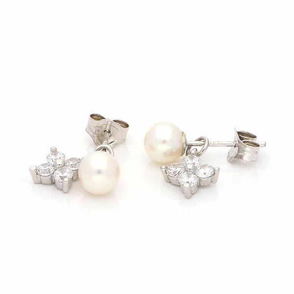 シルバーピアス