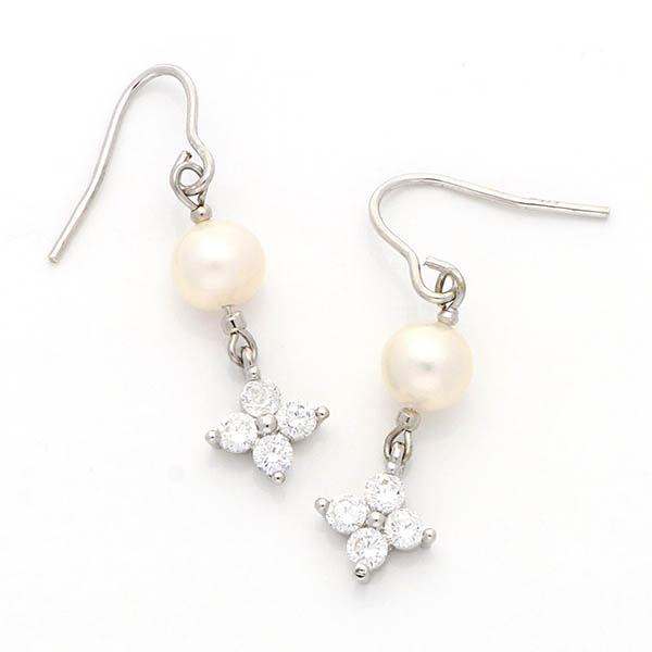 シルバーピアス