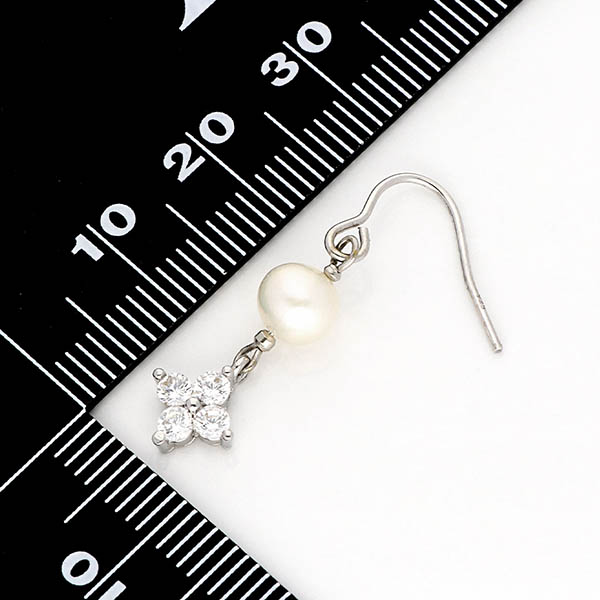 シルバーピアス