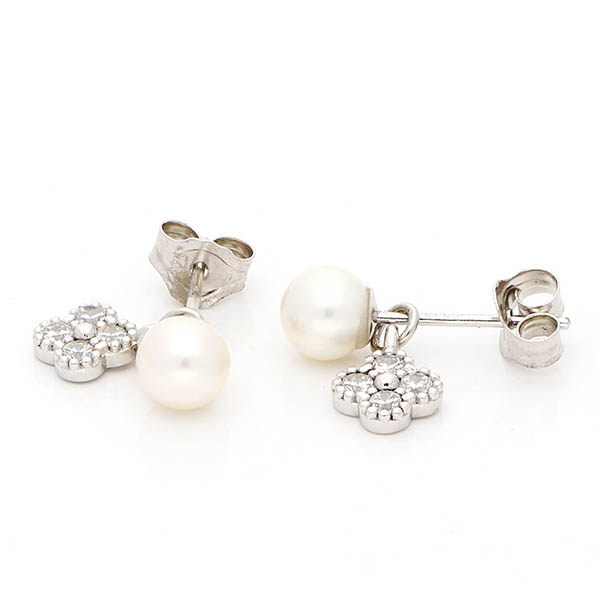 シルバーピアス